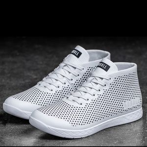 NoBull Leather Mid Trainers